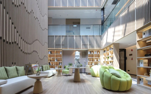 CM Serviced Apartment Shenzhen Dongmen