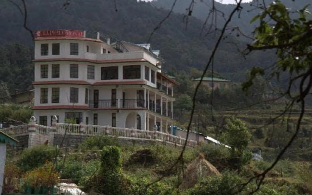 Monal Inn by Nature