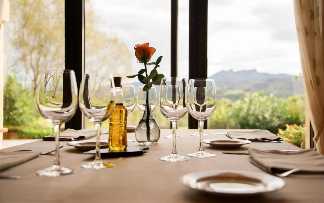 Hotel Restaurante Usategieta