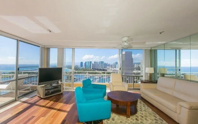 Spacious One Bedroom Harbor View Condos at Ilikai Marina With Private Balcony