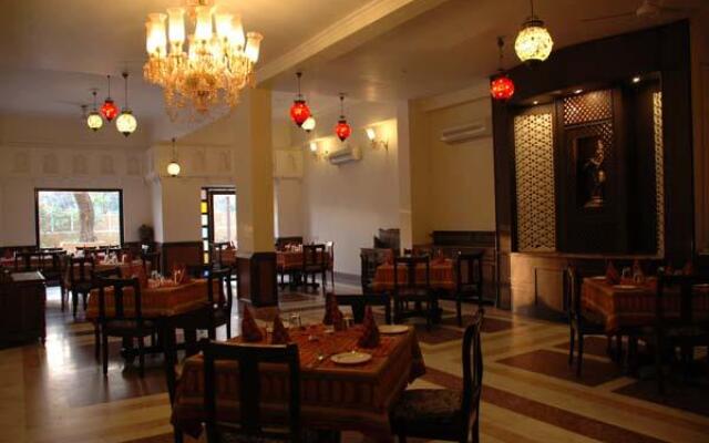 Hotel Pratap Palace