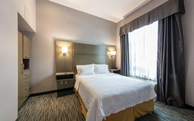 Holiday Inn Express Hotel & Suites Riverport Richmond by IHG
