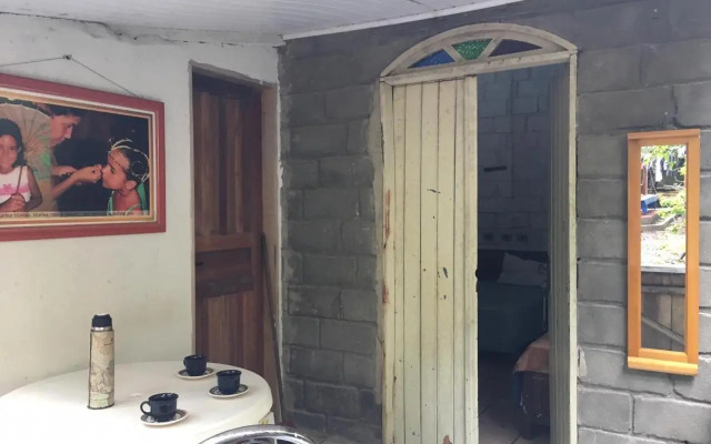 Quitinetes Rusticas Junto a Natureza - Bruxas e Bruxos