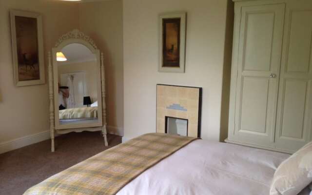 Whitethorn Bed and Breakfast