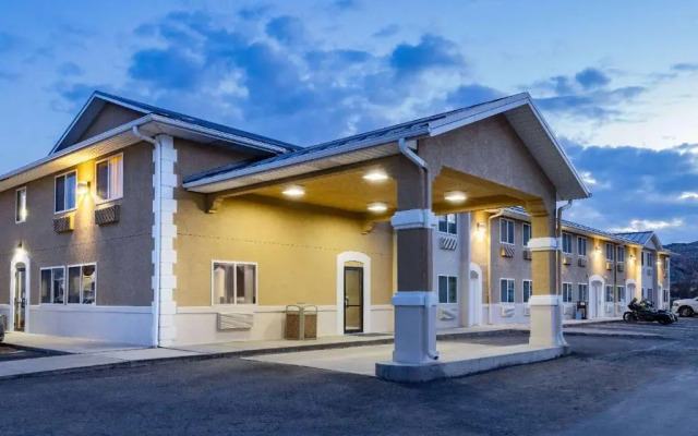 Super 8 Richfield UT