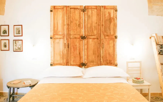 Sacrè Bleu Bed & Breakfast