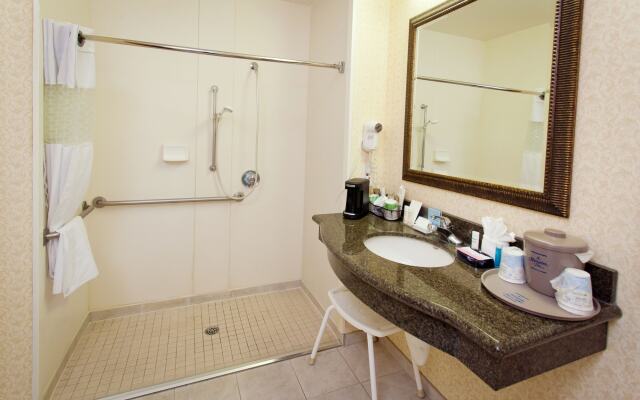 Hampton Inn & Suites Sacramento-Cal Expo