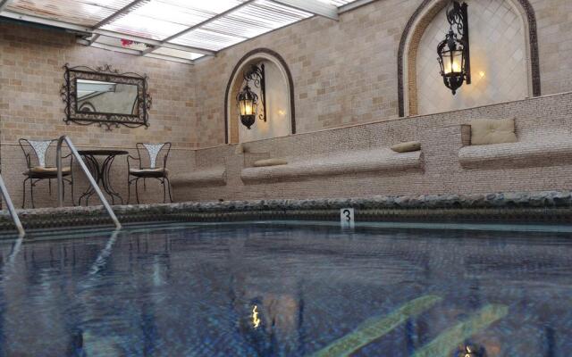 Tuscan Springs Hotel & Spa