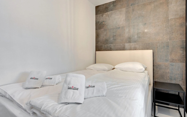 Dom & House Winter Residence