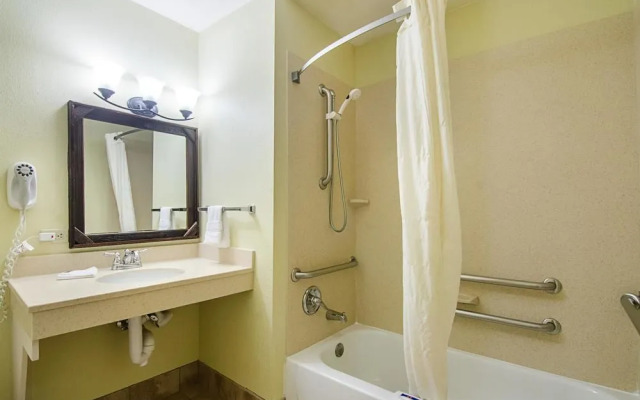 Sleep Inn & Suites