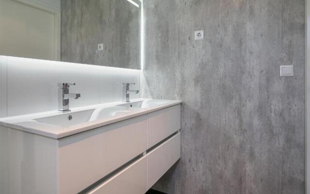 Cube Exclusiv - lakehouse with lakeview