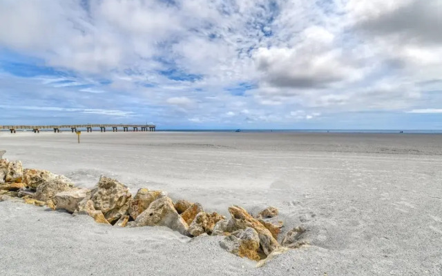 Pier Point 57
