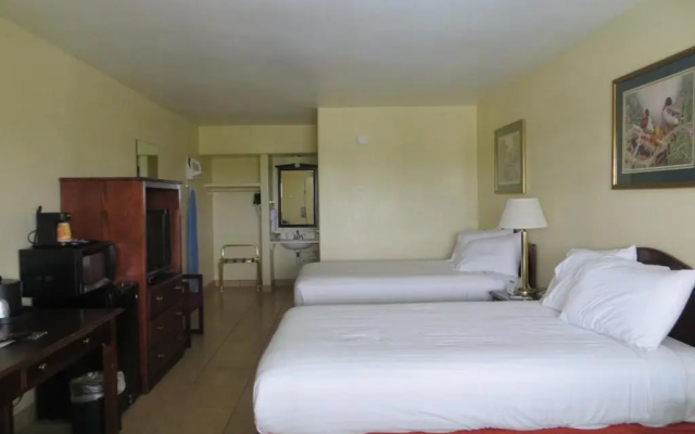 Flagship Inn
