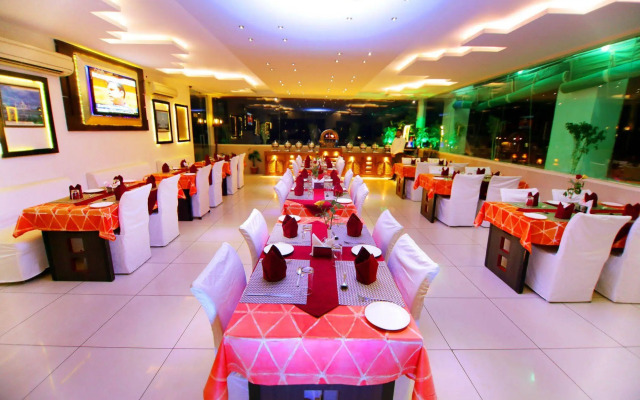 Hotel Taj Inn