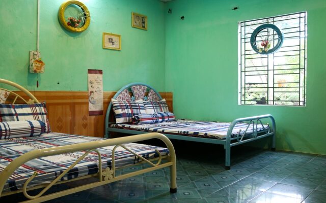 Green Field Homestay