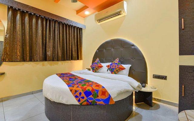 Fabhotel Max Inn