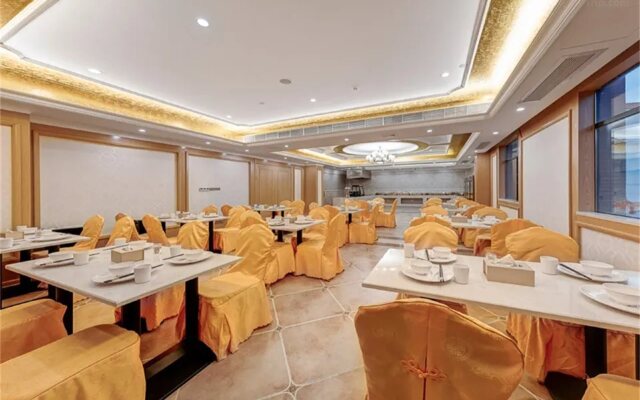 Vienna Hotel Huidong exhibition center