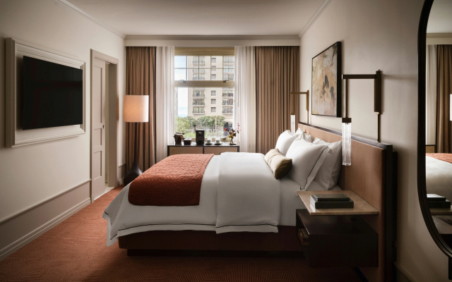 The Huntington Hotel - photo 2