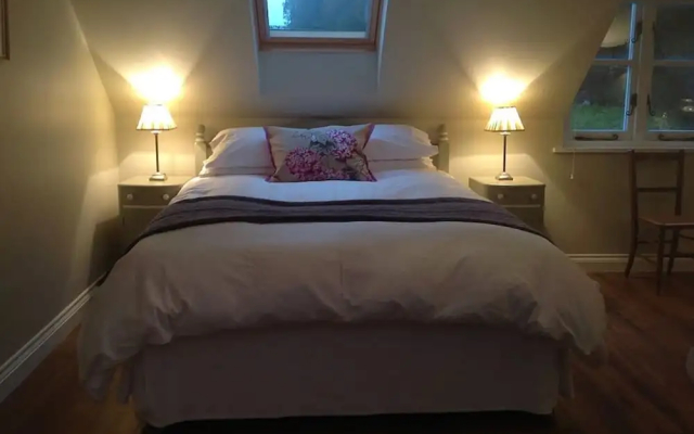Field Cottage B&B