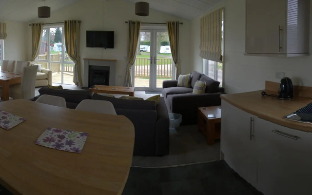 Three Bedroom Lodge 2