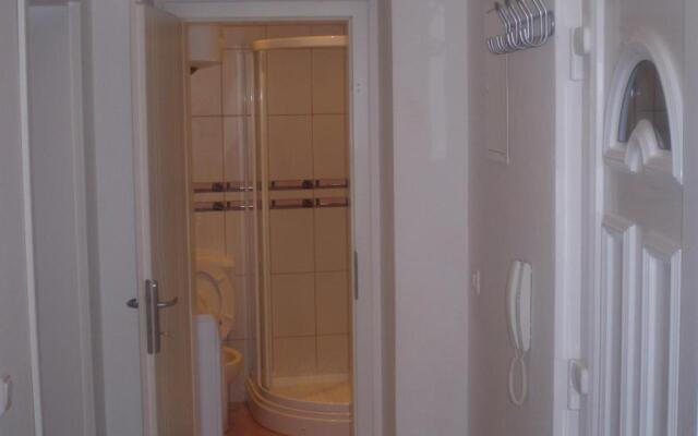 Apartments Jeličić