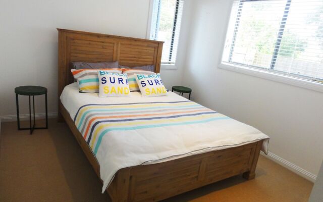 Bliss - Close To Town