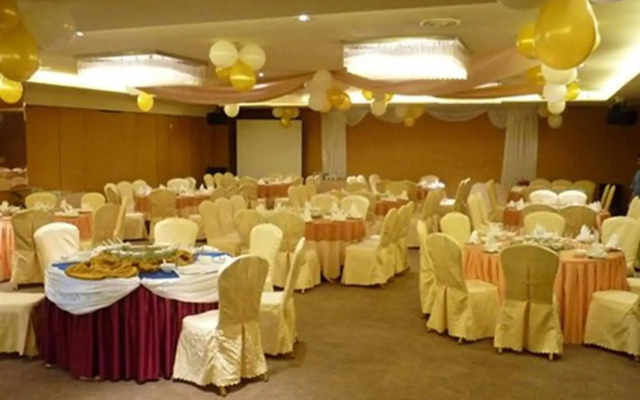 Tower Regency Hotel & Apartments