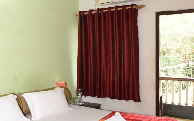 La Cayden's Guest House