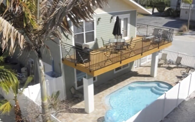The Anna Maria Island Beach Paradise 10 - Studio condo by RedAwning