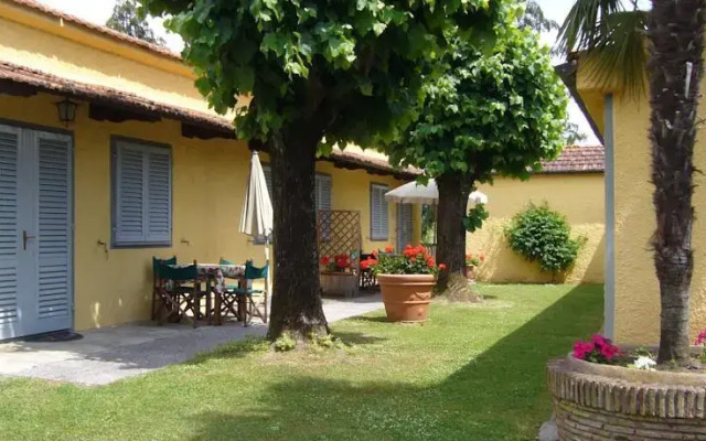 Villa Lazzareschi Case Vacanza