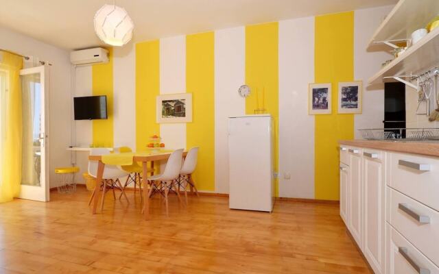 Stunning Apartment in Bol