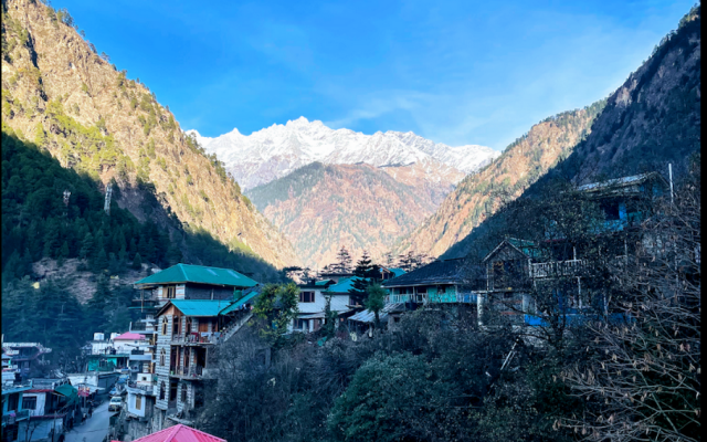 Hotel Hukam's Holiday Home Kasol