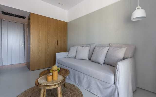 Ariadne Suites