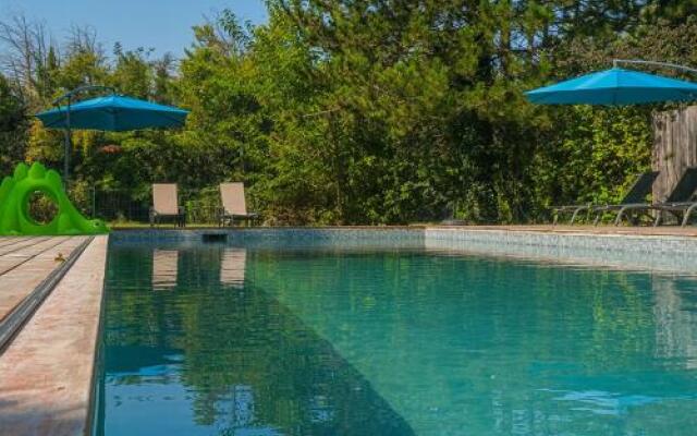 Gite Vaucluse, Chambre D'hotes Vaucluse: Le Mas De Miejour