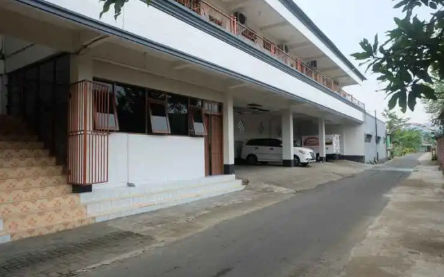 Hotel Permata Kusumasari 2
