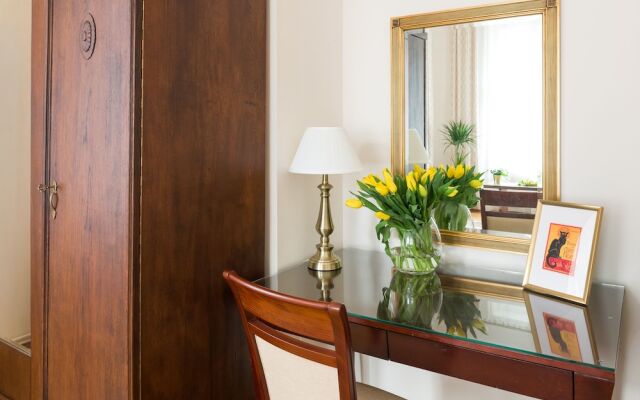 KrakowRentals - Belle Epoque 2 Apartment