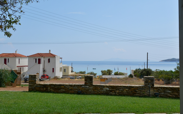 Rooster Guesthouse Rooms