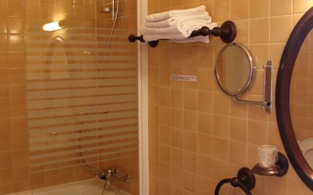 Hôtel Les Charmilles