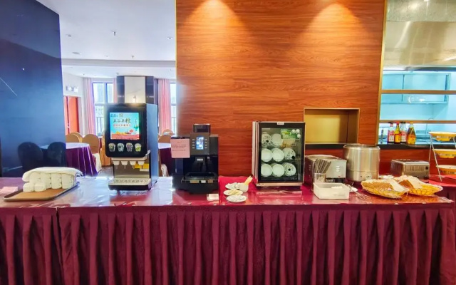 Romanjoy International Hotel