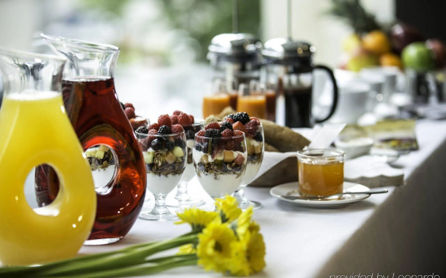 Kimpton George Hotel by IHG