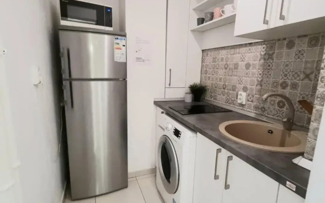 Studio Central Exer I