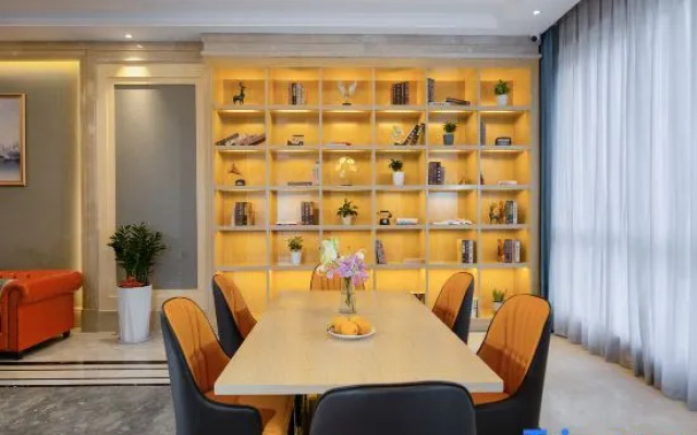 Vienna Hotel (Hezhou Xindu)