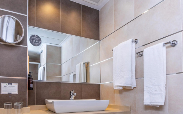 MLL Mediterranean Bay Hotel - Adults Only