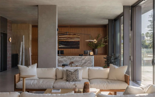 Wonil Hotel Perth - Handwritten Collection