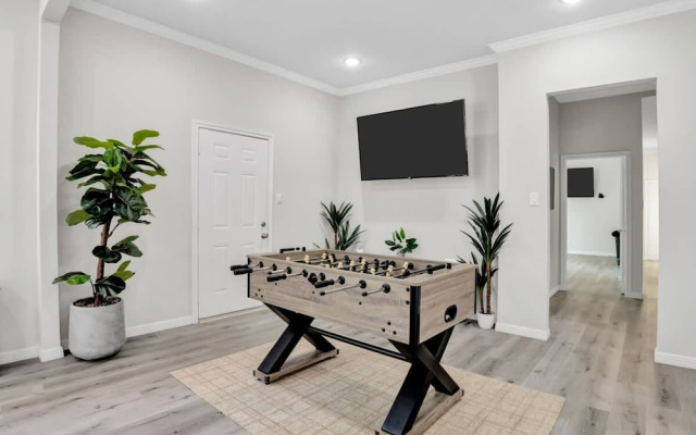 Modern Luxury Minutes From Downtown Dallas