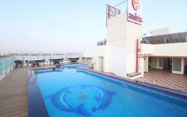 Golden Eagle By wizowll Group of hotels