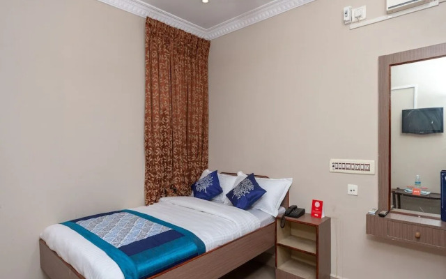 New Royal Inn by OYO