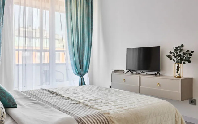 Веста на Уральской, 25