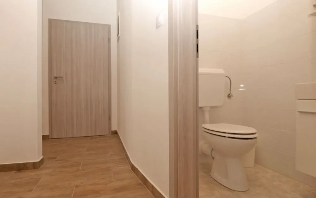 Apartment 1670