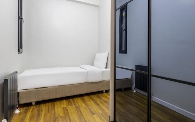 Modern Furnished Comfy 2 1 Flat in Sisli